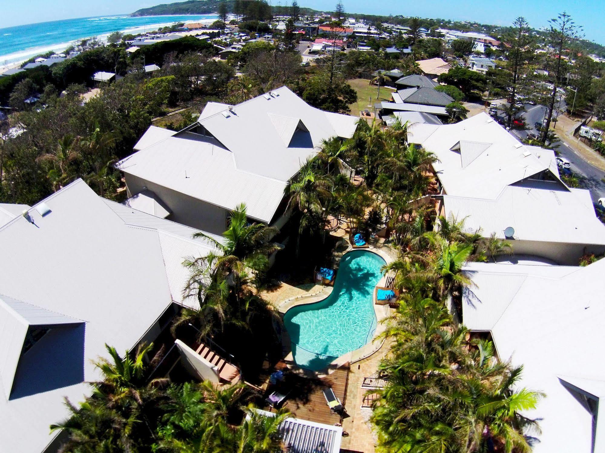 Outrigger Bay Aparthotel Byron Bay Exterior photo