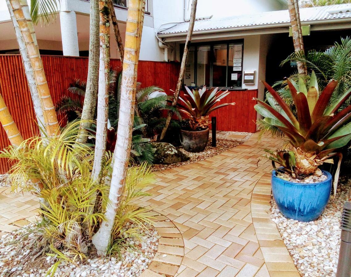 Outrigger Bay Aparthotel Byron Bay Exterior photo